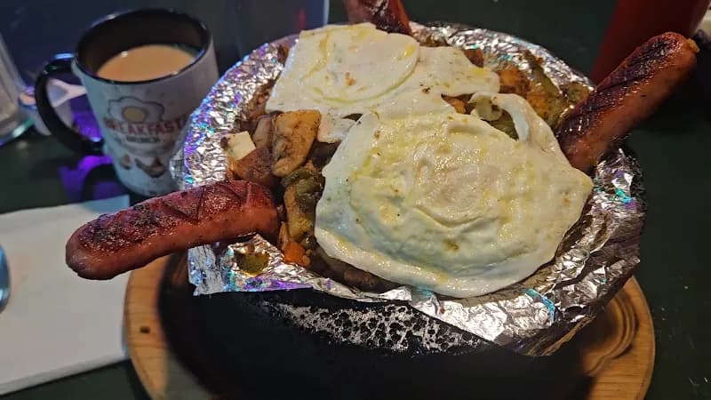 View of Breakfast Brunch in Hilltop, VA