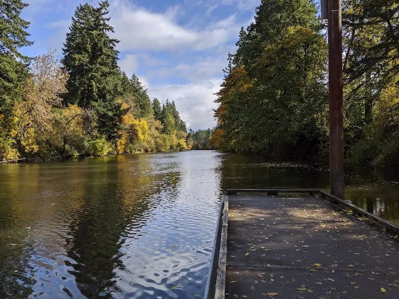 Browns Ferry Park park in Tualatin, OR