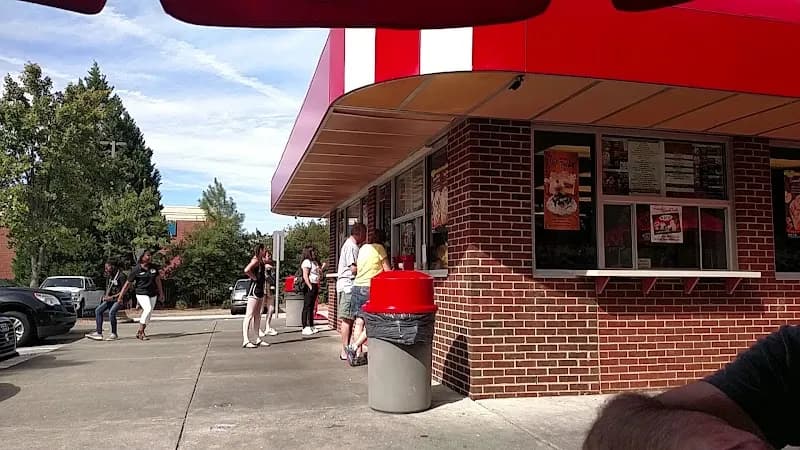 View of Bruster's Real Ice Cream in Knightdale, NC