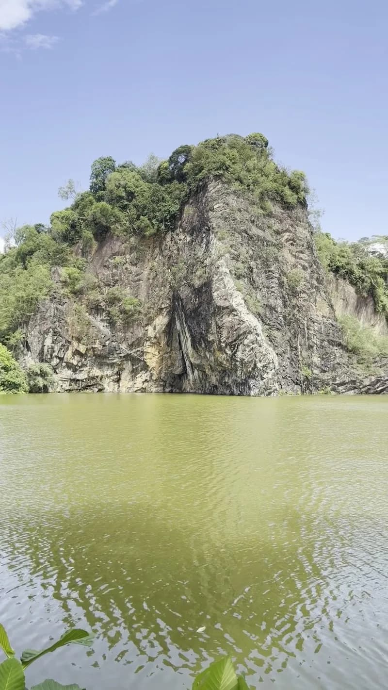 View of Bukit Batok Town Park in Bukit Batok, SG