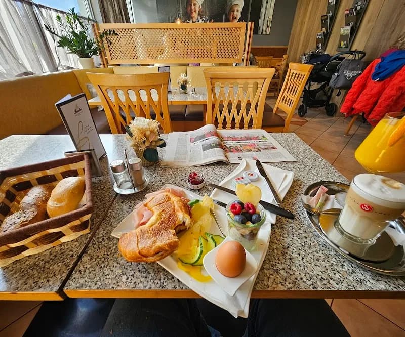 View of Café Bäckerei Lettner in Thalgau, Salzburg