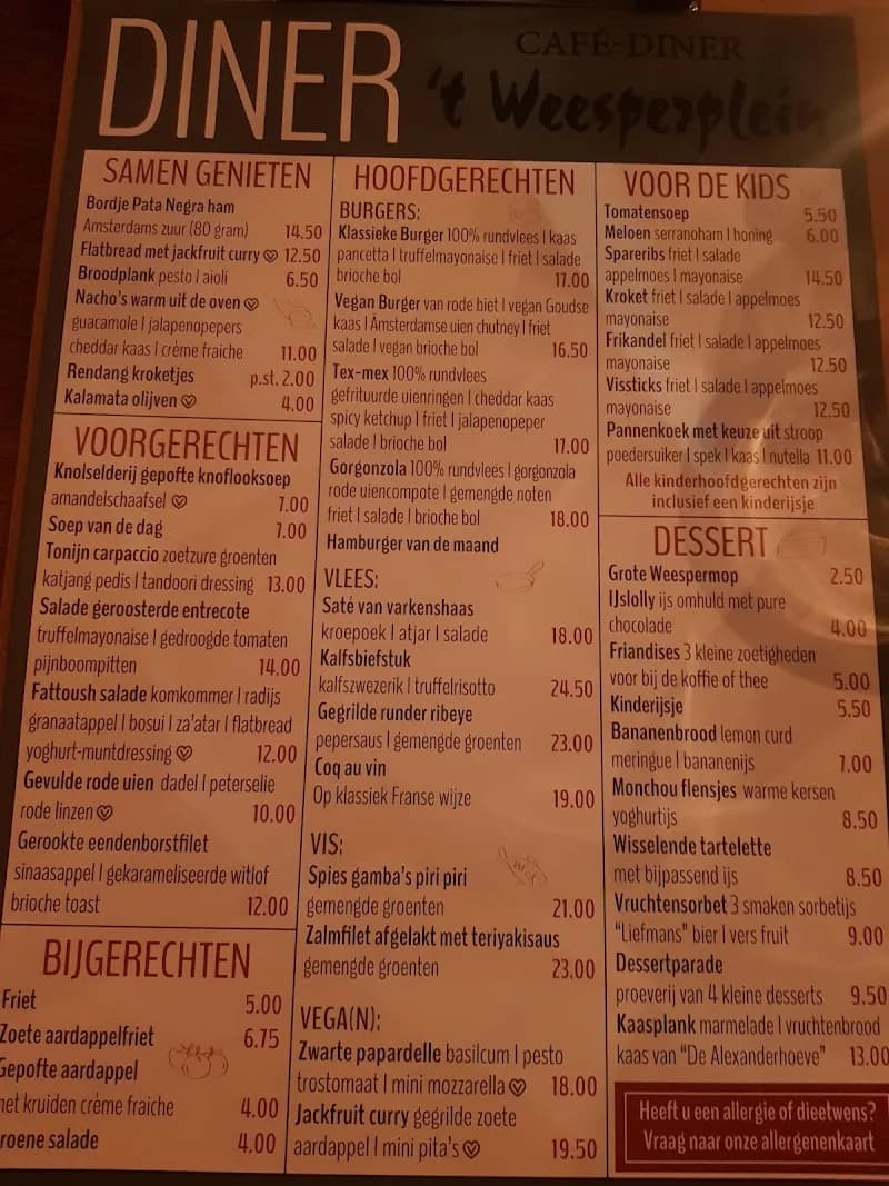 View of Café-Diner 't Weesperplein in Weesp, NH