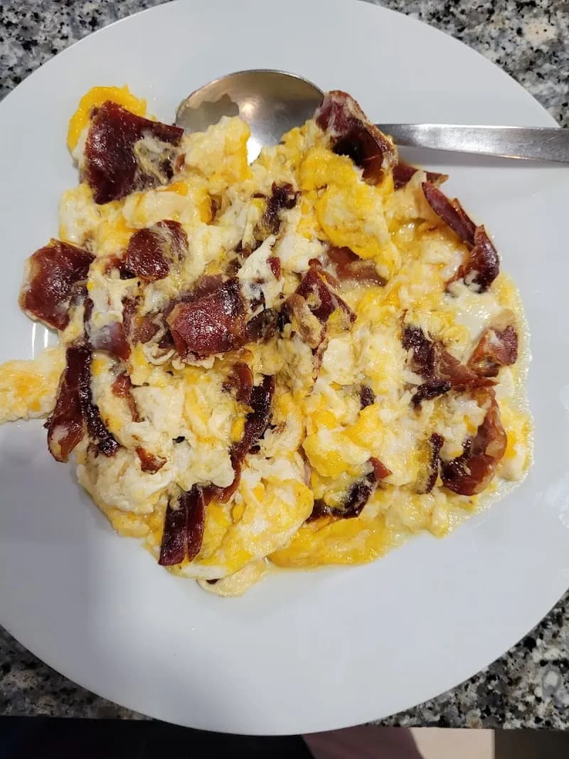 View of Café El Jardín in Chiva, V