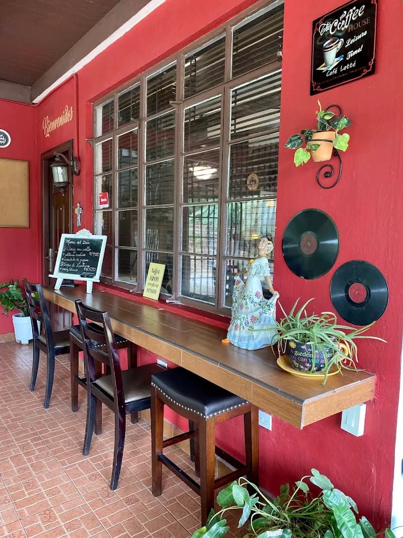 Café Poema cafe in Ancón, PA