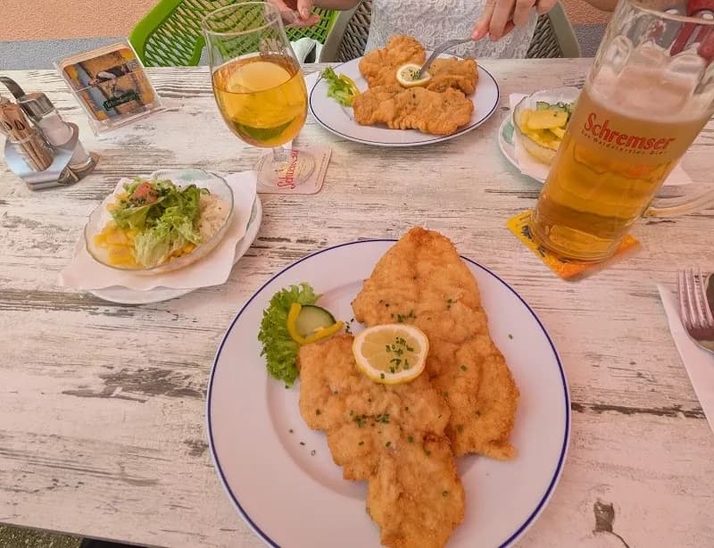 View of Café Stockerau Familie in Stockerau, VIE