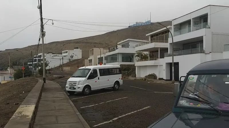 View of Cafetería Ancón Beach Club in Ancón, Lima