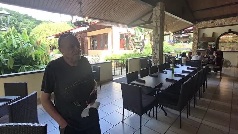 View of Cafetería Familiar San Lorenzo in San Lorenzo, PR