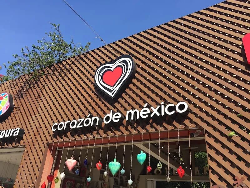 Calle Corazón shopping mall in Playa del Carmen, QR