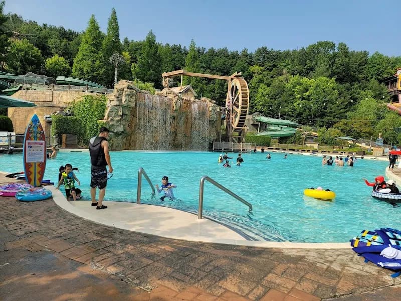 Caribbean Bay water park in Yongin, GG