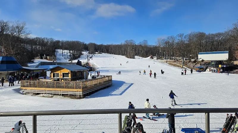 View of Cascade Mountain in Wisconsin Dells, WI