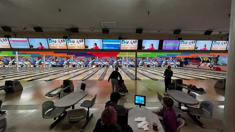 Center Bowl bowling alley in Anchorage, AK