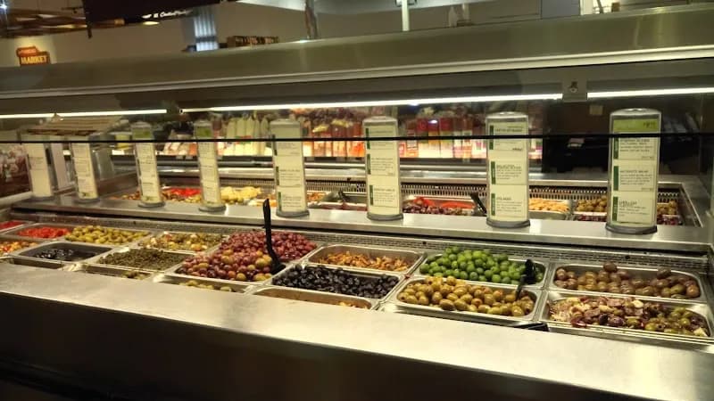 View of Central Market in Alamo Heights, TX
