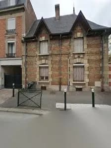 View of Centre de loisirs maternel de La Boule in Nanterre, IDF