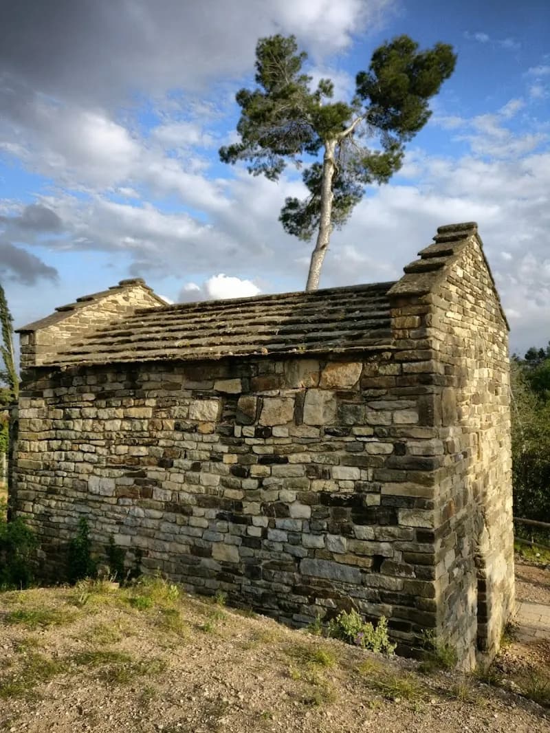 View of Centre de Natura Bosc del Tossal in Sabadell, CT