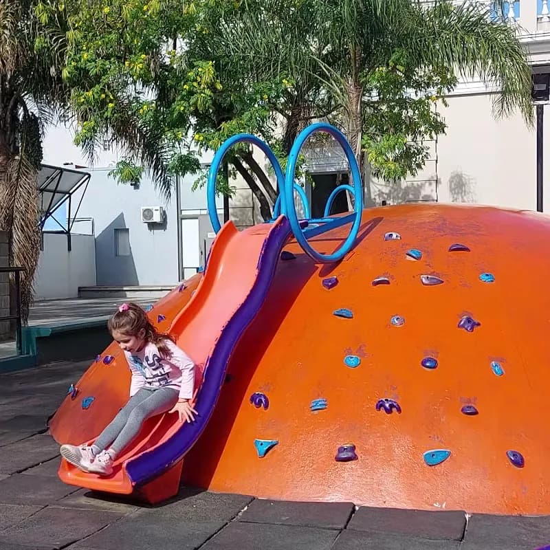 View of Centro Cultural "Leonardo Favio" in Lanús, BA