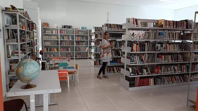Centro Ituano de Letras e Artes library in Itu, SP
