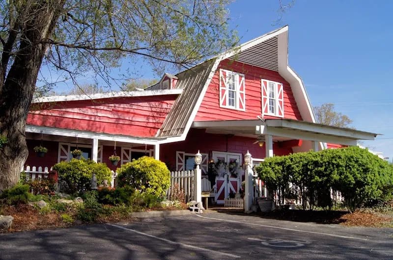 Chaffin's Barn Dinner Theatre performing arts theater in Goodlettsville, TN