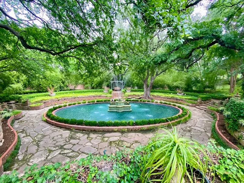 Chandor Gardens botanical garden in Weatherford, TX