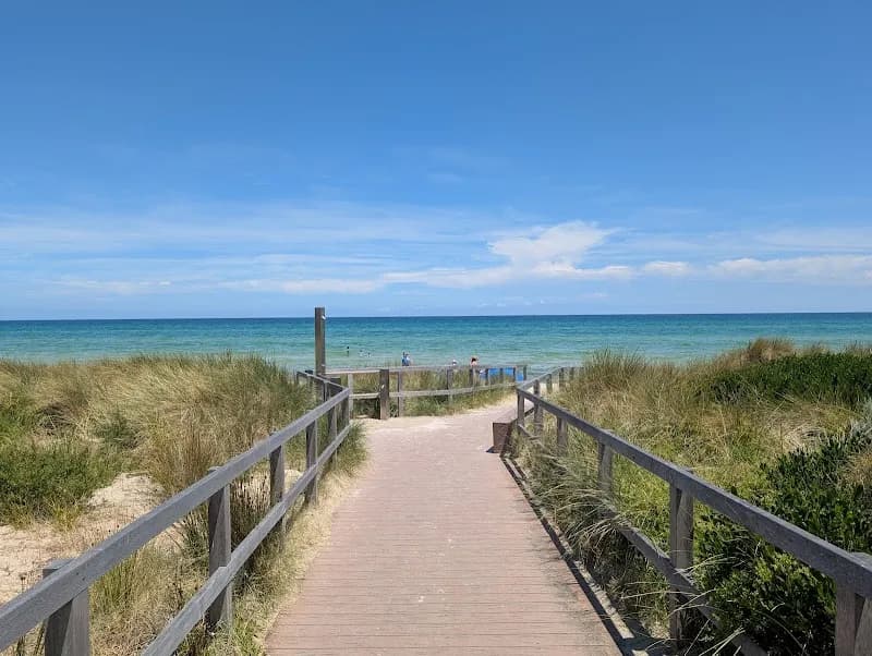 Chelsea Beach tourist attraction in Bayside, VIC