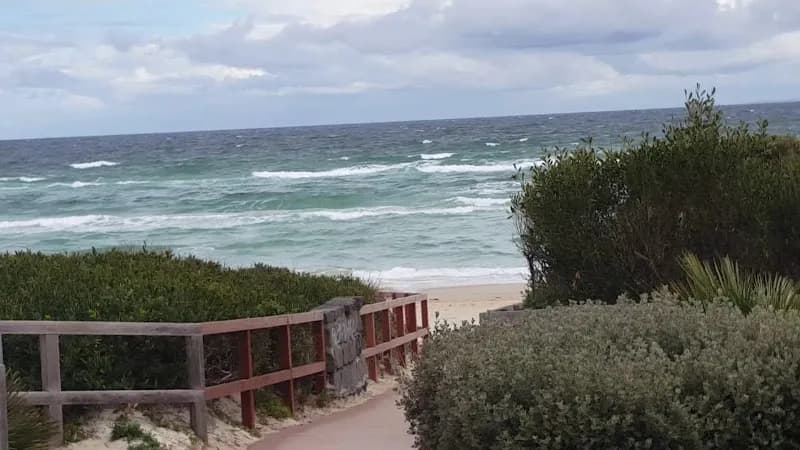View of Chelsea Beach in Bayside, VIC