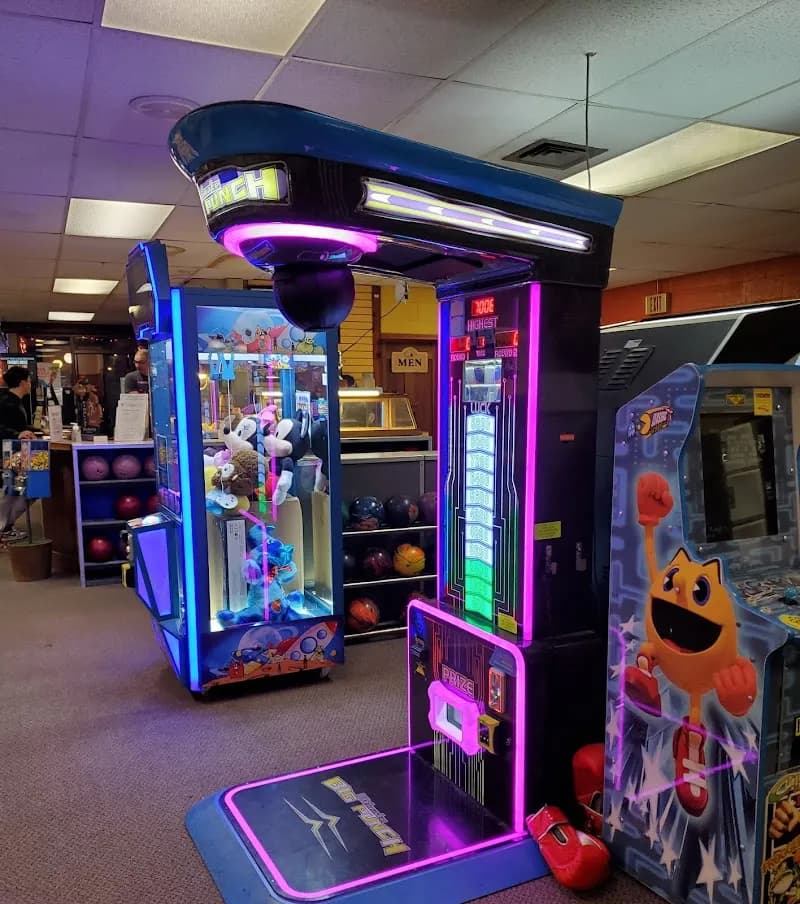 View of Chelsea Lanes Inc in Chelsea, AL