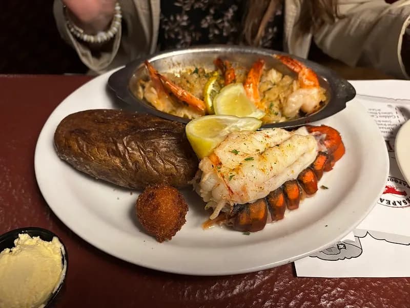 View of Chesapeake Seafood House in Springfield, IL