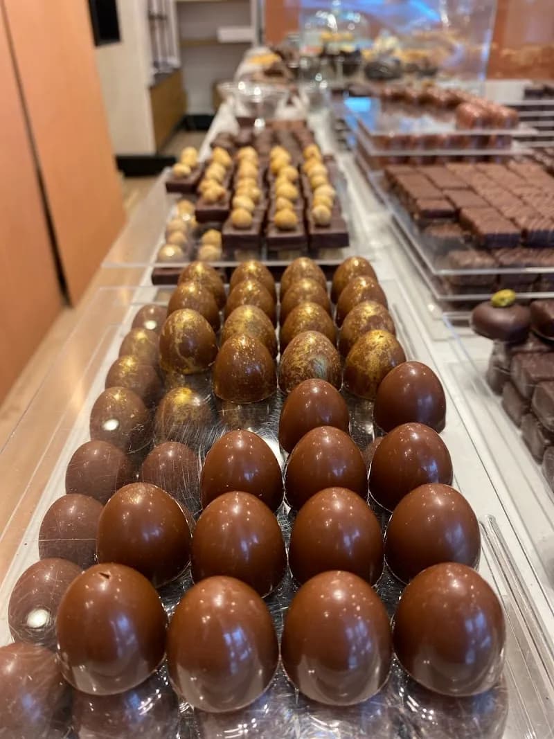 View of Chocolaterie du Bouchard in Uccle, BRU