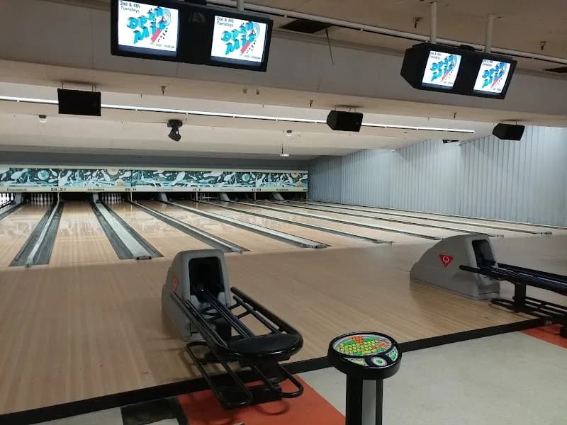 View of Clayton Valley Bowl in Concord, CA