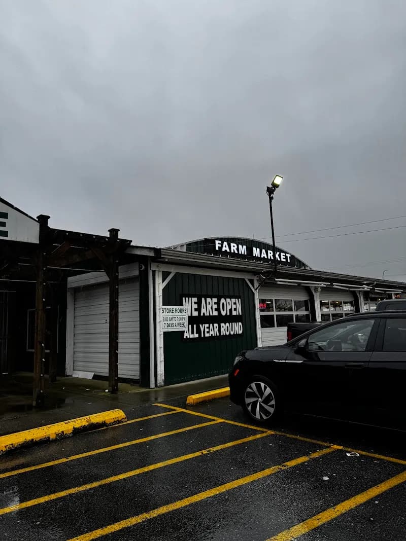 View of Cloverdale Country Market in Cloverdale (Surrey), BC