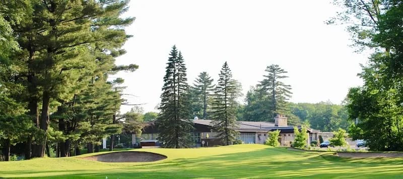 Club de golf Whitlock Golf & Country Club sports club in Hudson, QC