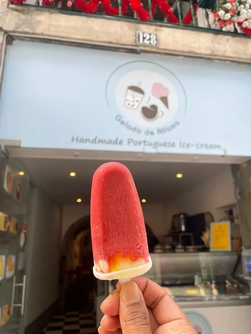 Coco Gelato & Café ice cream in Almada, Almada