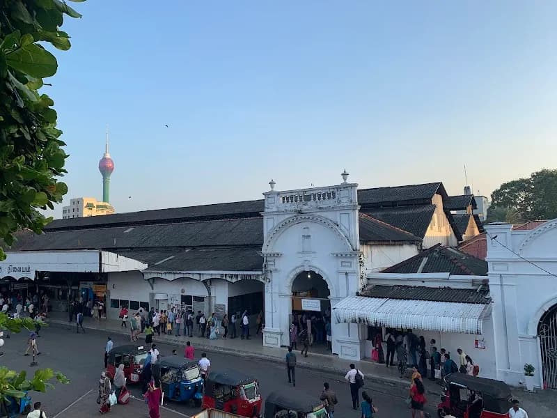 Colombo Fort Railway Station point of interest in Colombo, WP