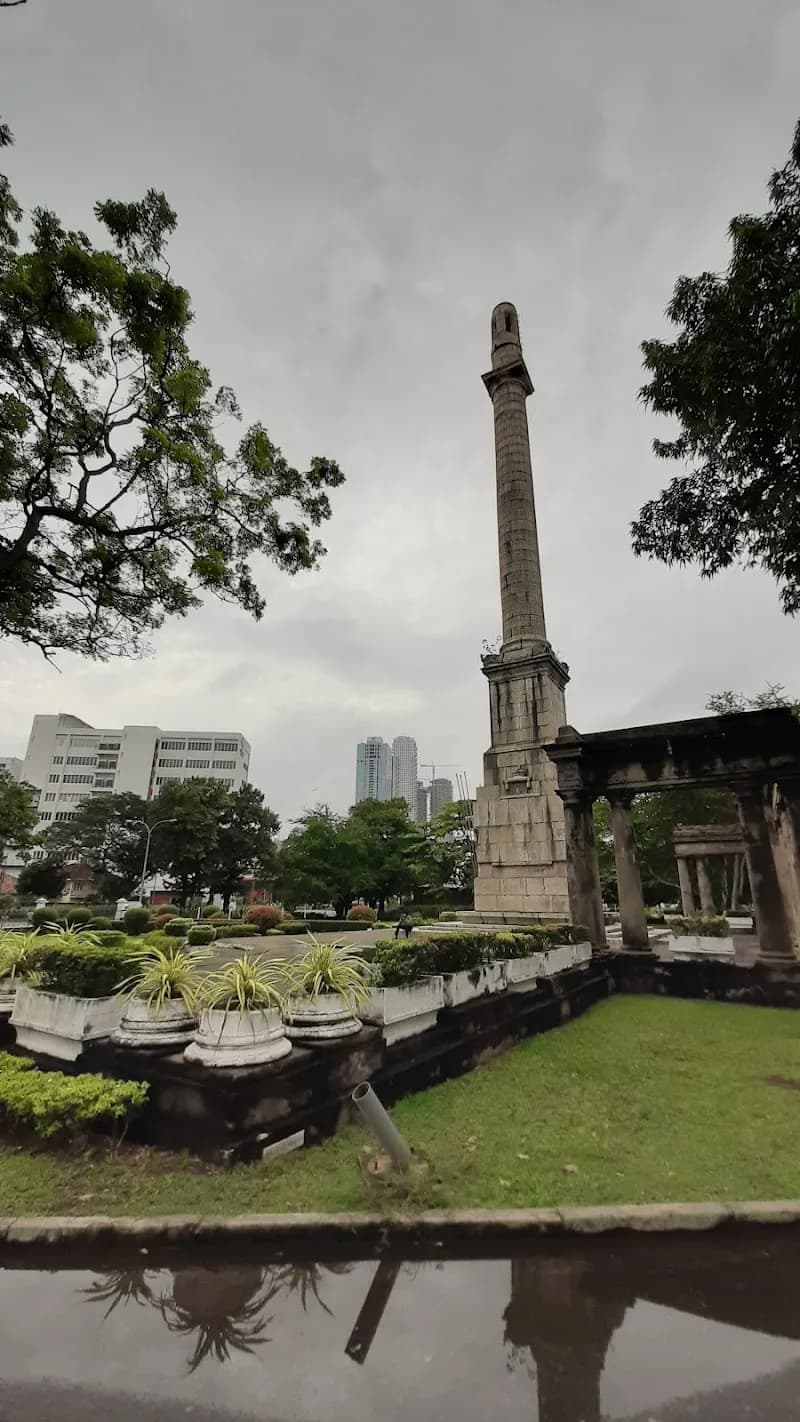 Colombo Public Library library in Colombo 4, WP