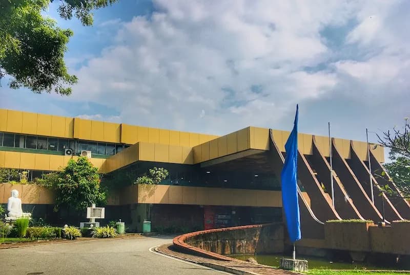 View of Colombo Public Library in Colombo 4, WP