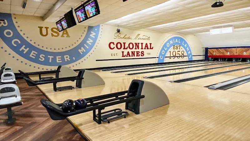Colonial Lanes bowling alley in Rochester, MN