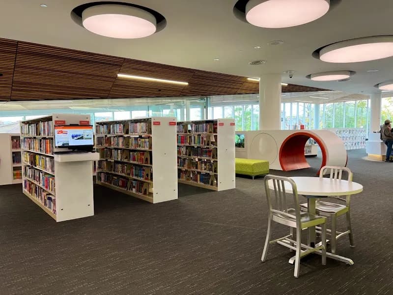 Columbus Metropolitan Library: Dublin Branch library in Dublin, OH