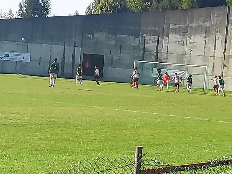 View of Complexo Desportivo Municipal de Avintes in Vila Nova de Gaia, Porto