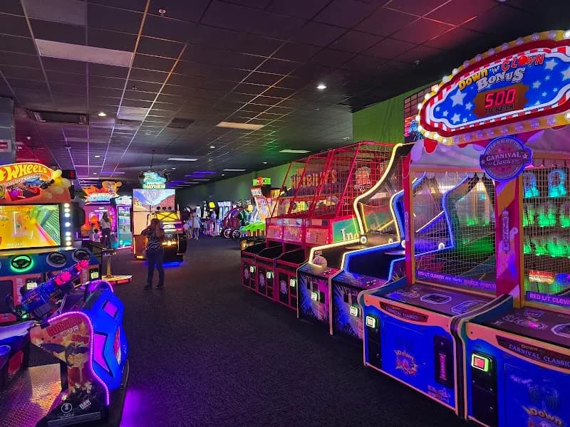 View of Conroe's Incredible Pizza Company in Kingwood, TX