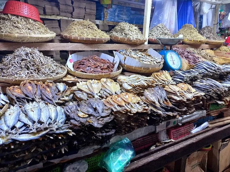 View of Consolacion Public Market in Consolacion, CV