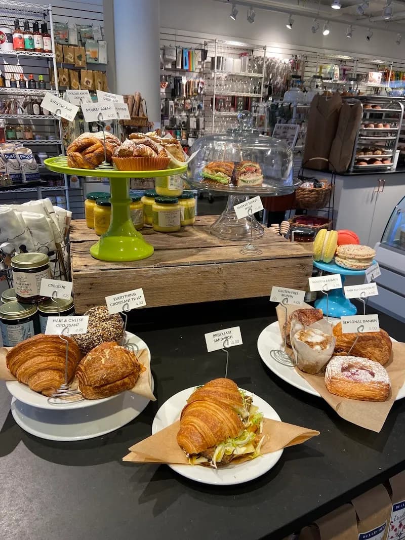 View of Cooks of Crocus Hill in Wayzata, MN