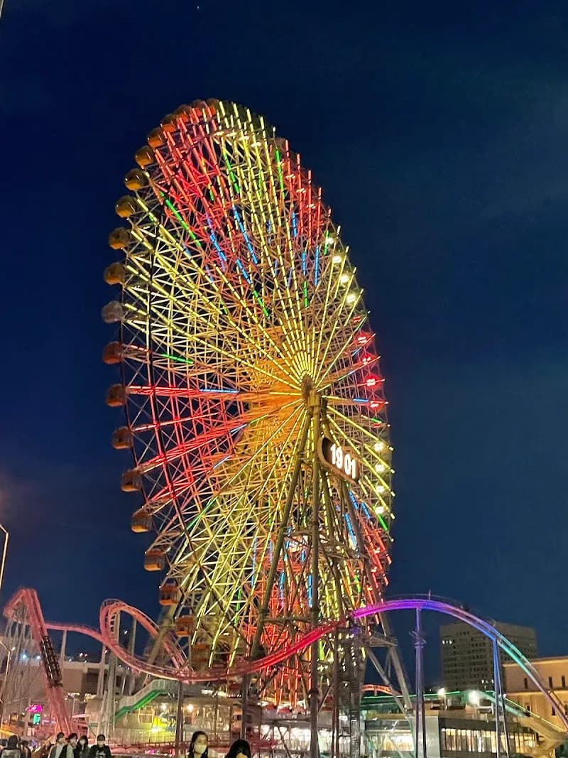 View of Cosmo Clock 21 in Yokohama, YH