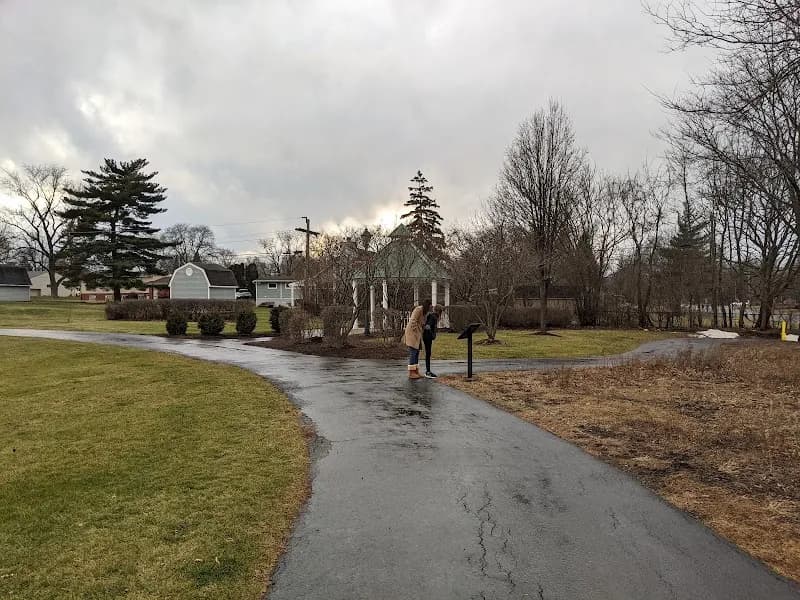 Countryside Park park in La Grange, IL