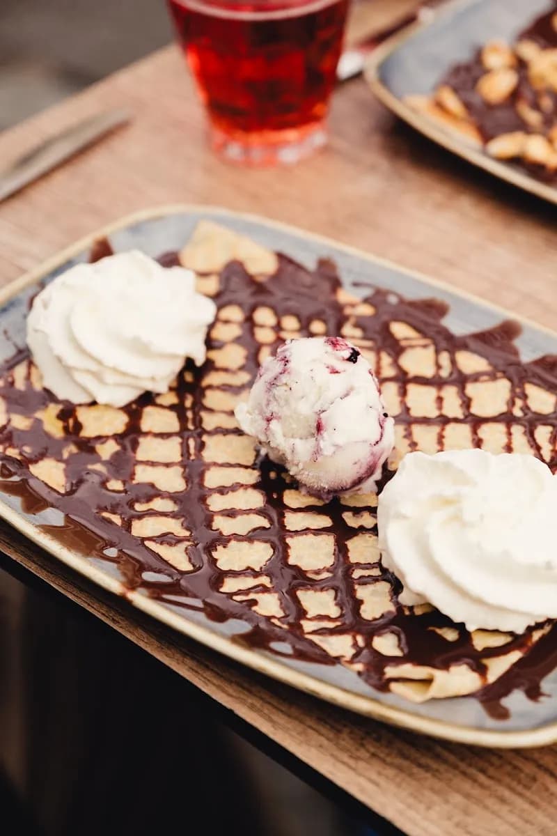 View of Crêperie Bretonne in Villeneuve-Loubet, PACA