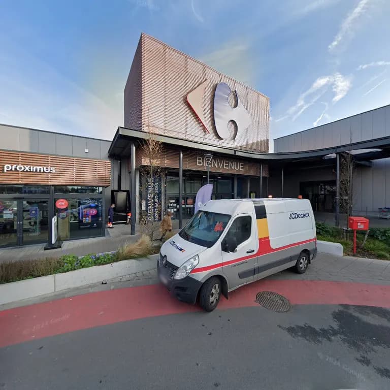 View of Crèperie La Wallonne in Waterloo, WBR