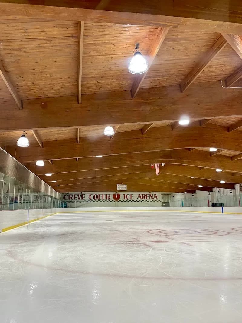 Creve Coeur Ice Arena ice skating rink in Creve Coeur, MO
