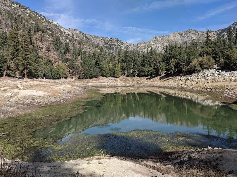 Crystal Lake Recreation Area lake in Bakersfield, CA