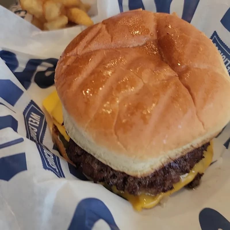 View of Culver's in Milford, MI