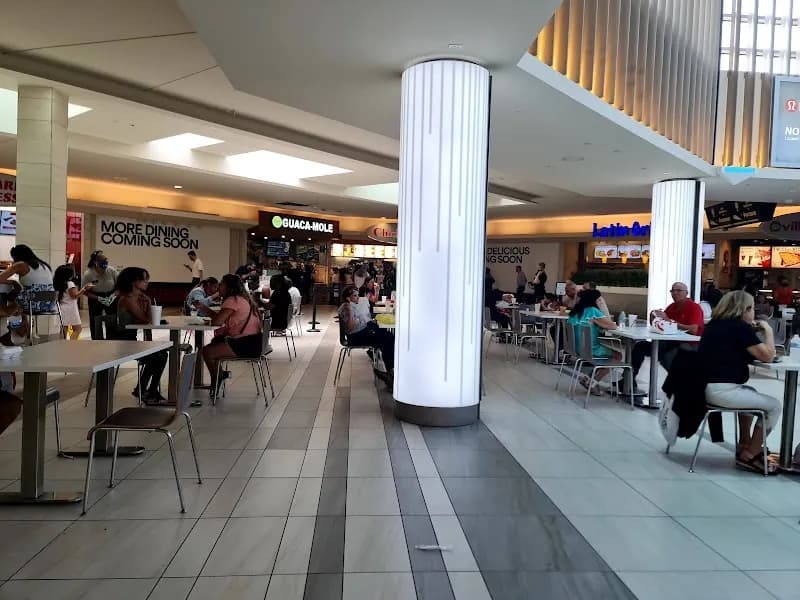 View of Dadeland Mall in Kendall, FL
