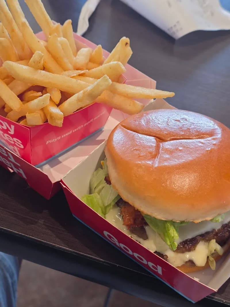 View of Dairy Queen Grill & Chill in Cantonment, FL