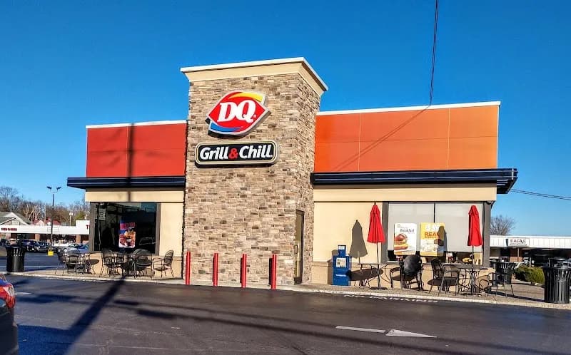 Dairy Queen Grill & Chill Ice Cream & Frozen Yogurt in La Grange, KY